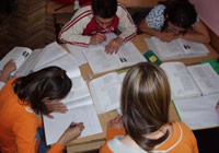 轰炸电话网页版